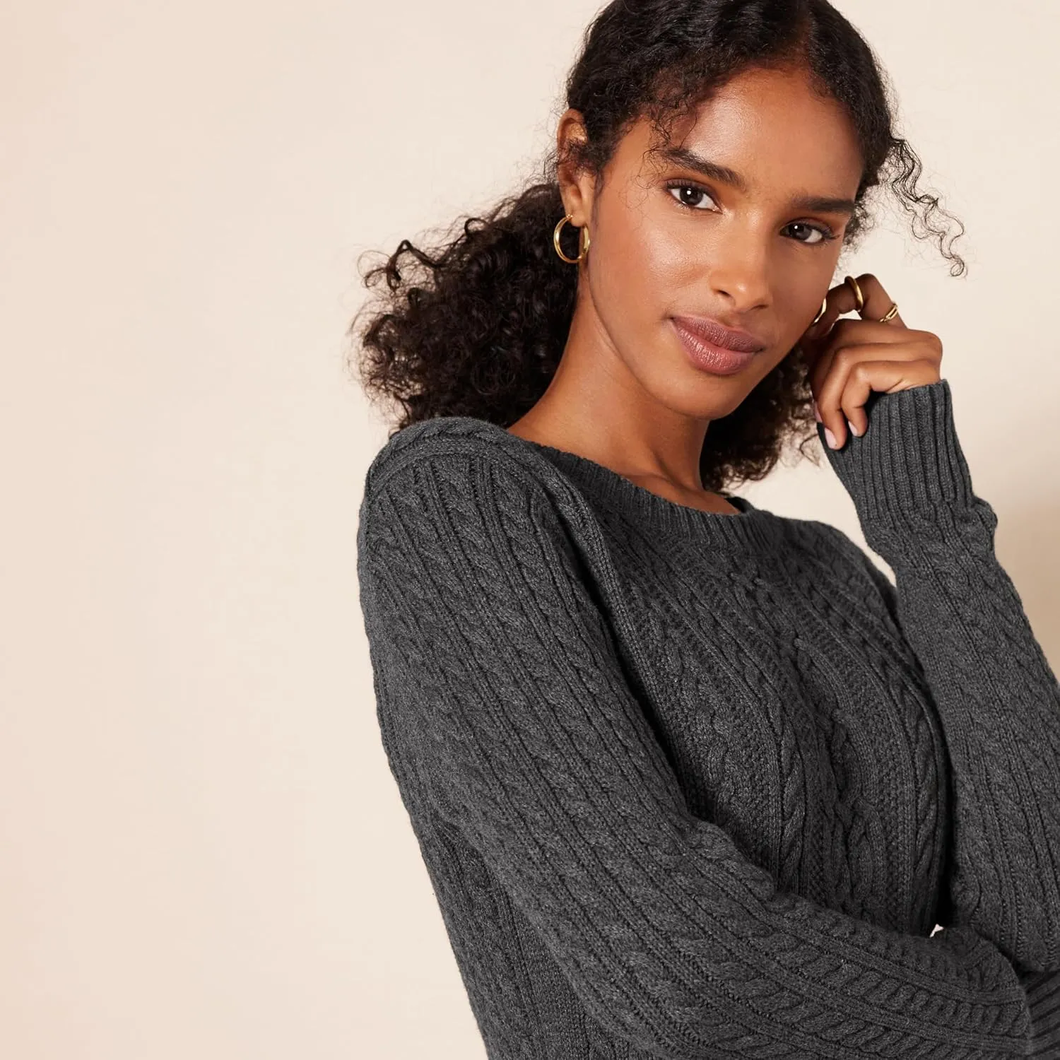 Amazon Essentials Women's Soft Fisherman Cable Long-Sleeve Crewneck Sweater (Available in Plus Size)